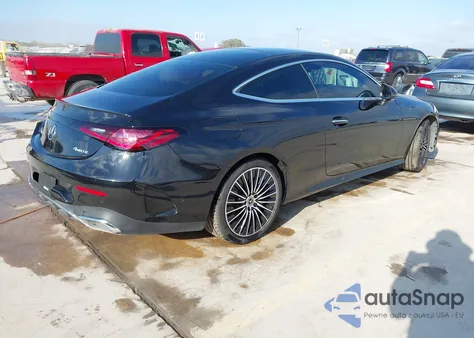 2024 Mercedes-Benz Cle 300 4Matic z USA, uszkodzony, nr VIN W1KMJ4HB8RF035431